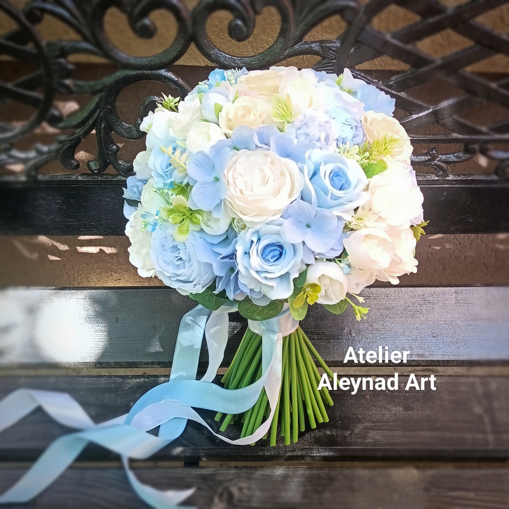 Buchet  "Blue roses"